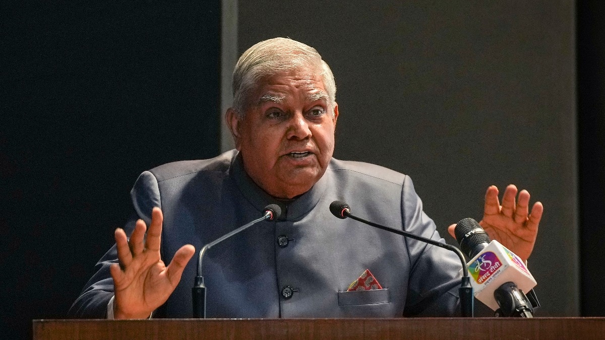 Dhankar Resigns: किसानों से किए हुए वादों का क्या हुआ... जब धनखड़ ने शिवराज सिंह से पूछे थे कड़े सवाल  Dhankar Resigns: किसानों से किए हुए वादों का क्या हुआ... जब धनखड़ ने शिवराज सिंह से पूछे थे कड़े सवाल