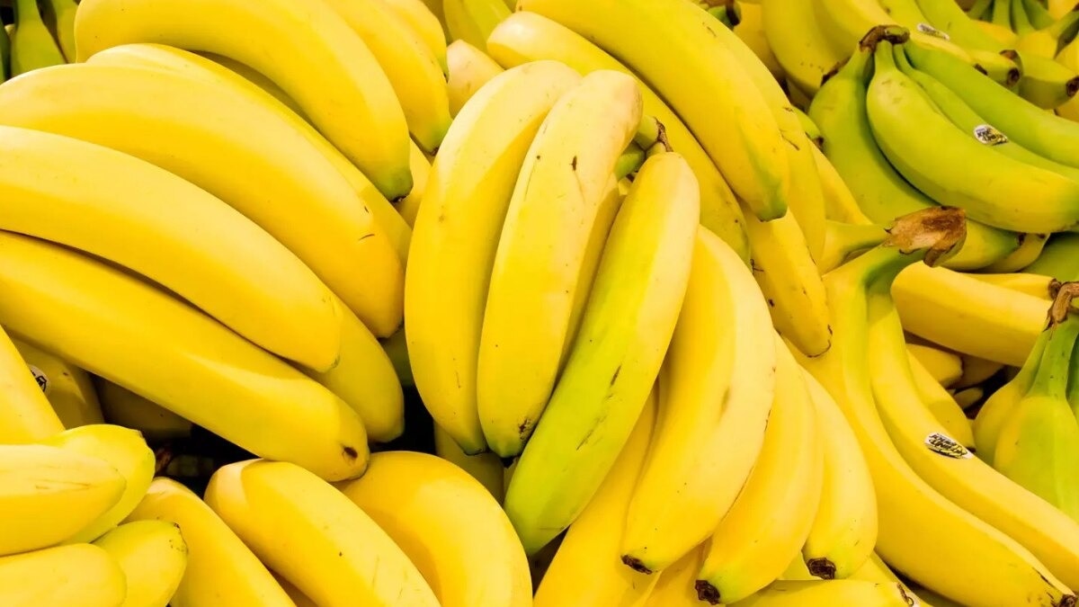 Which banana do people like more, Indian or foreign?
