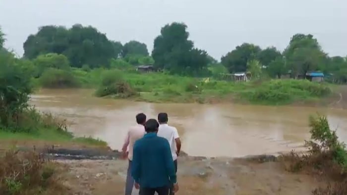 Chandrapur nandori village river flood