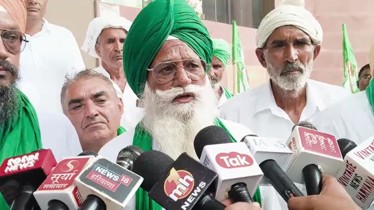 Farmer Protest: धान खरीद में देरी से नाराज किसान, करनाल मंडी में किया विरोध प्रदर्शन