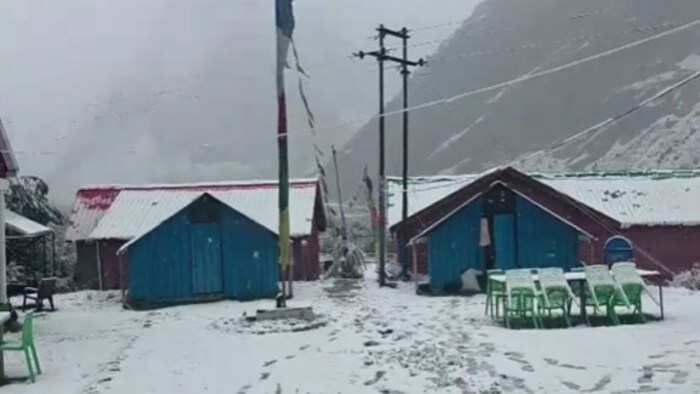 लाहौल घाटी में बर्फबारी शुरू