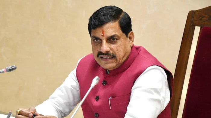 MP में बड़ी प्रशासनिक सर्जरी.(CM Mohan Yadav File Photo)