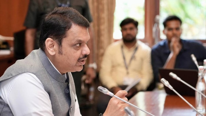 Loan Waiver Controversy CM Fadnavis