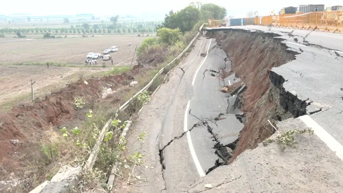Bhopal road collapse