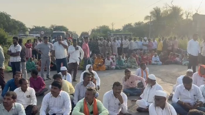 Jalna farmers protest