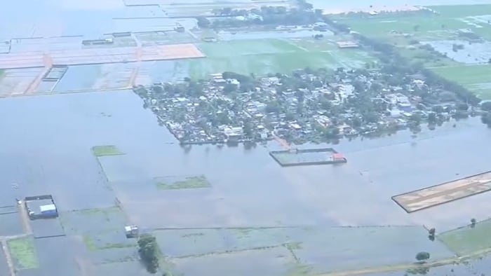 Month Cyclone Andhra Damage