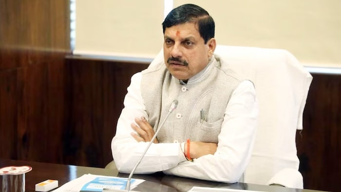 CM हाउस पहुंचे कांग्रेस समेत अन्य दलों के नेता.(फाइल फोटो)