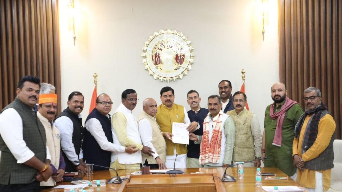 Ujjain Land Pooling: किसानों के विरोध के बाद बैकफुट पर MP सरकार, सिंहस्‍थ के लिए नहीं होगा जमीन अध‍िग्रहण