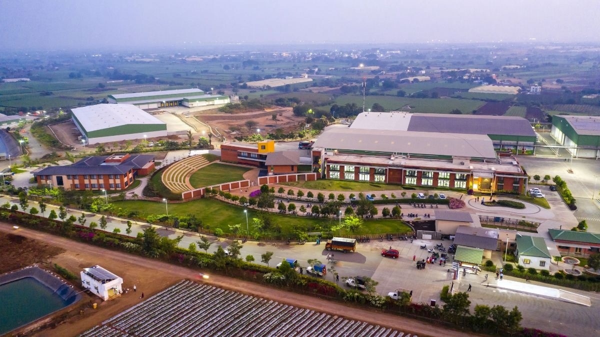 सब्सिडी नहीं, व्यवसाय से बढ़ रही किसानों की कमाई