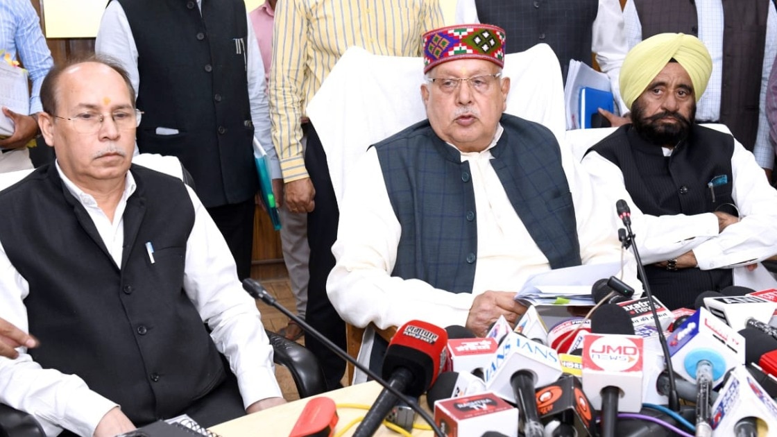 अब जंगली जानवरों से फसलों के नुकसान का मिलेगा मुआवजा, UP के कृषि मंत्री शाही ने कही ये बड़ी बात