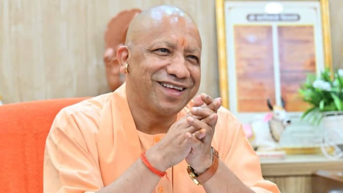 उत्तर प्रदेश के मुख्यमंत्री योगी आदित्यनाथ