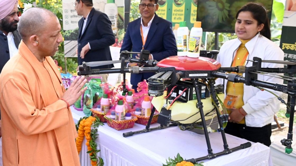 उत्तर प्रदेश के मुख्यमंत्री योगी आदित्यनाथ (फाइल फोटो)