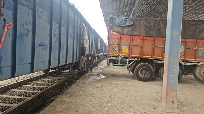 FCI train in Anantnag