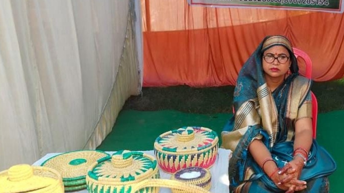 सुल्तानपुर की रजनी बाला ने सरकारी योजना की सहायता से शुरू किया बिजनेस, जानें सफलता की कहानी