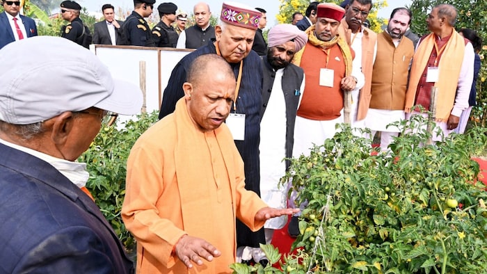 सीएम योगी ने विधानसभा में विपक्ष को घेरा (File- Photo)