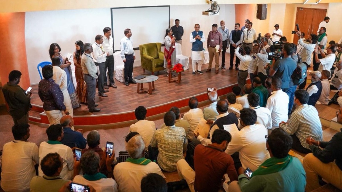 चेन्नई में नारियल किसानों से मिले शिवराज सिंह चौहान, उत्पादन बढ़ाने और प्रोसेसिंग पर दिया जोर