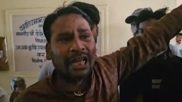 Guna Mandi Farmer Viral Video