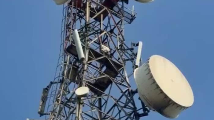 किसान का अनोखा विरोध प्रदर्शन