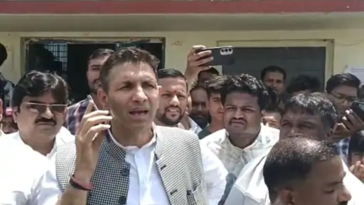 सागर में हाई वोल्टेज ड्रामा: किसानों की नाराज़गी पर जीतू पटवारी का एक्शन, कलेक्टर को लगाई डांट