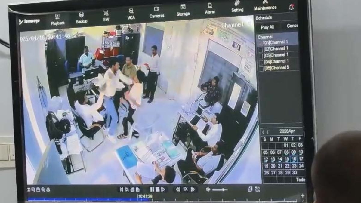 भिड़े कृषि अधिकारी और वकील