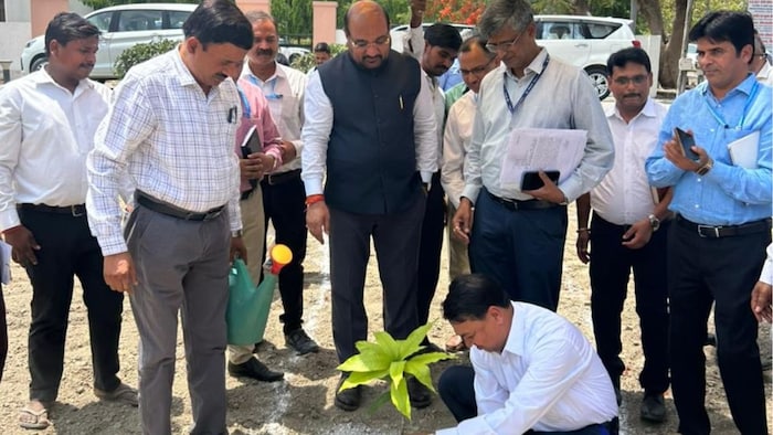 डॉ. एम.एल. जाट