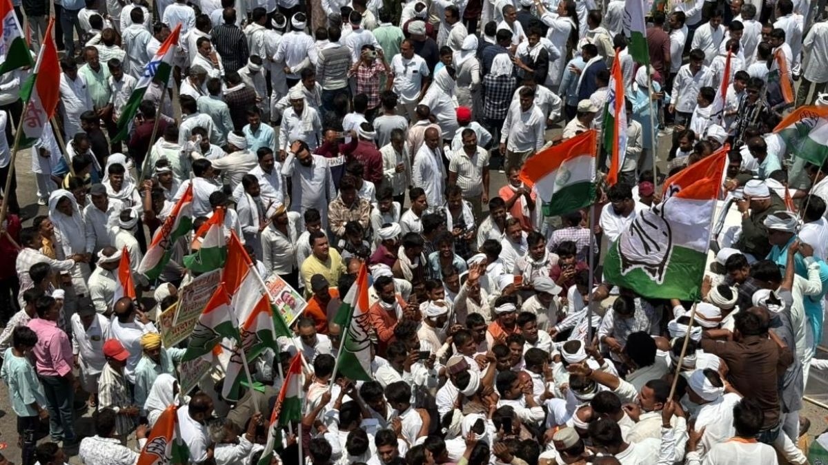 कांग्रेस ने किसानों के मुद्दों पर कई जिलों में किया चक्‍का जाम, जीतू पटवारी ने जेल भरो आंदोलन की दी चेतावनी