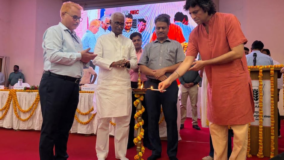 खेत बचाओ अभियान को जन-आंदोलन बनाने का आह्वान, संतुलित उर्वरक और प्राकृतिक खेती पर वाराणसी में मंथन खेत बचाओ अभियान को जन-आंदोलन बनाने का आह्वान, संतुलित उर्वरक और प्राकृतिक खेती पर वाराणसी में मंथन