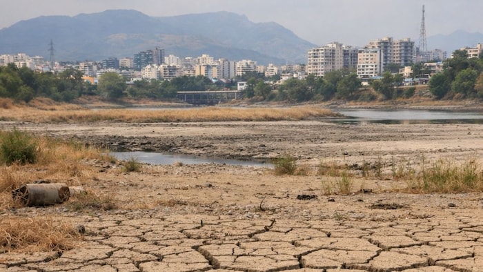 महाराष्ट्र में मॉनसून का इंतजार लंबा