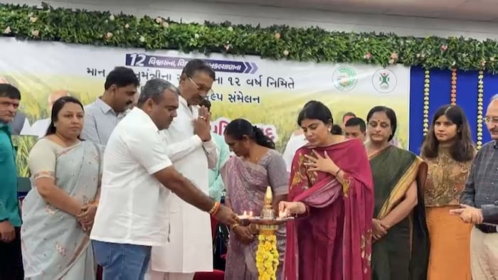 जामनगर में किसानों का महा संवाद