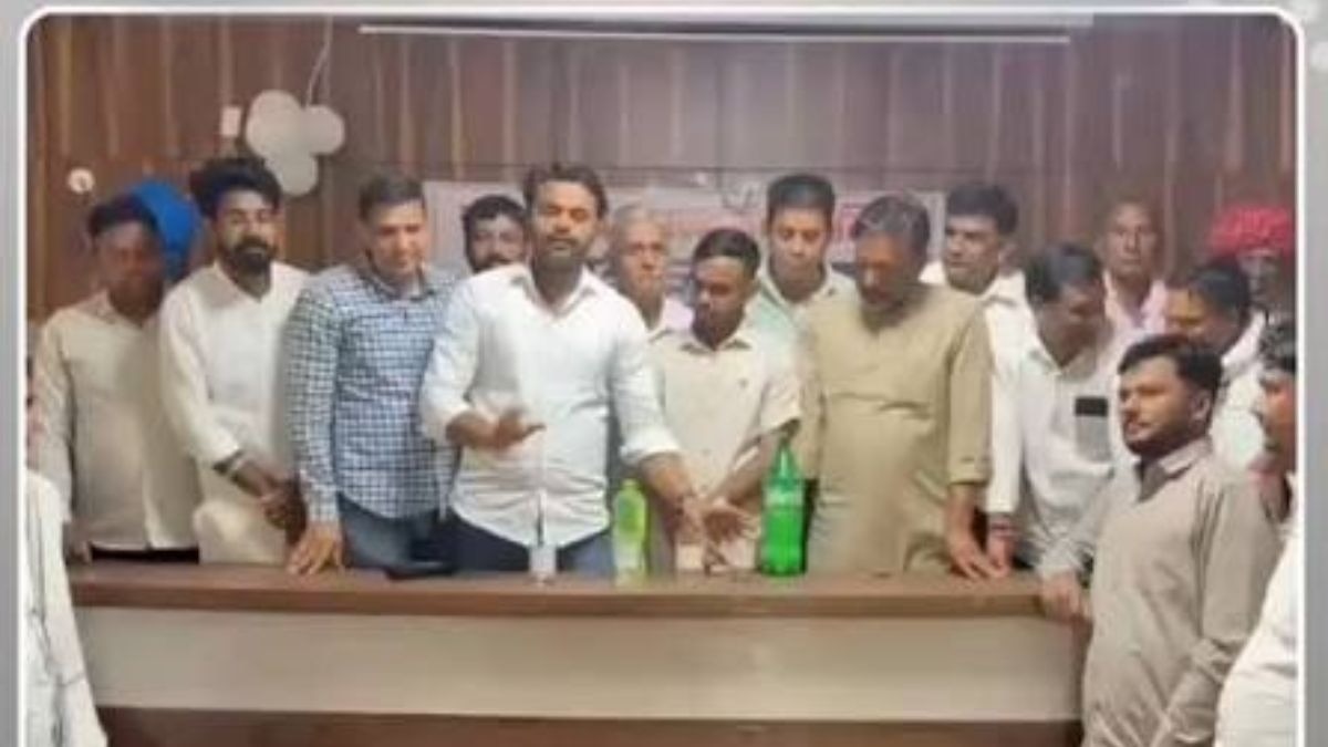 एथेनॉल ब्लेंडिंग नीति पर घमासान