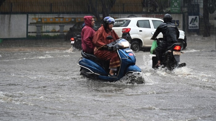 पाटन में जलभराव से परेशानी,