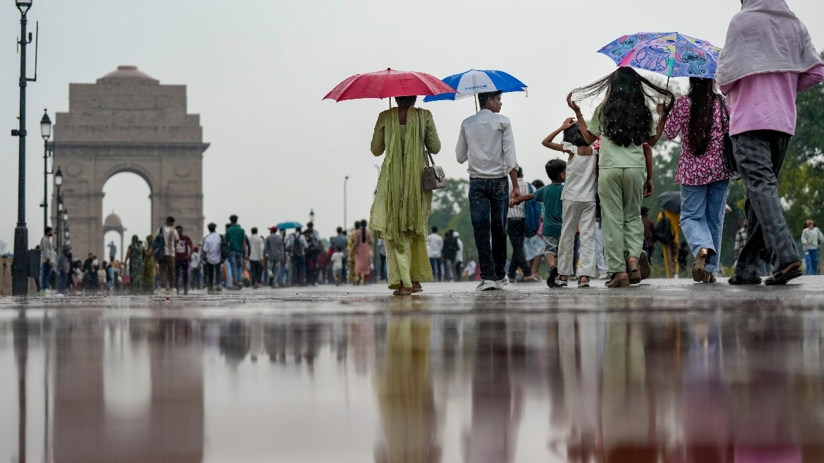 दिल्ली-NCR में मौसम का बड़ा अलर्ट, अगले कुछ घंटों में भारी बारिश और तेज आंधी के आसार