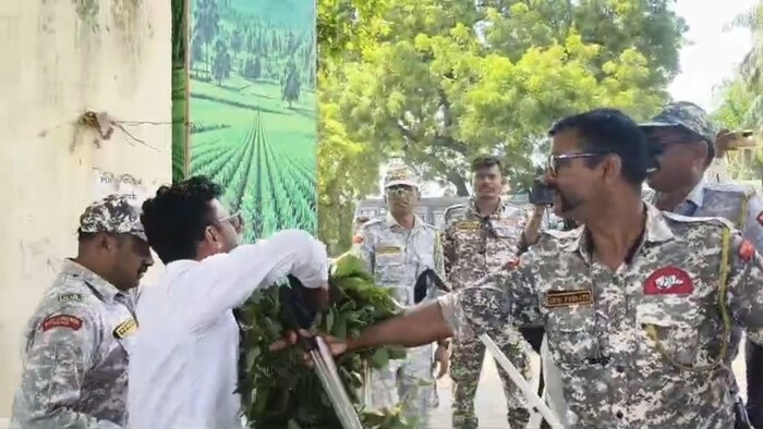 सूखे को लेकर किसानों का विरोध