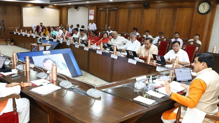 MP Cabinet Meeting Irrigation projects