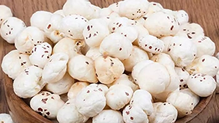 Makhana.