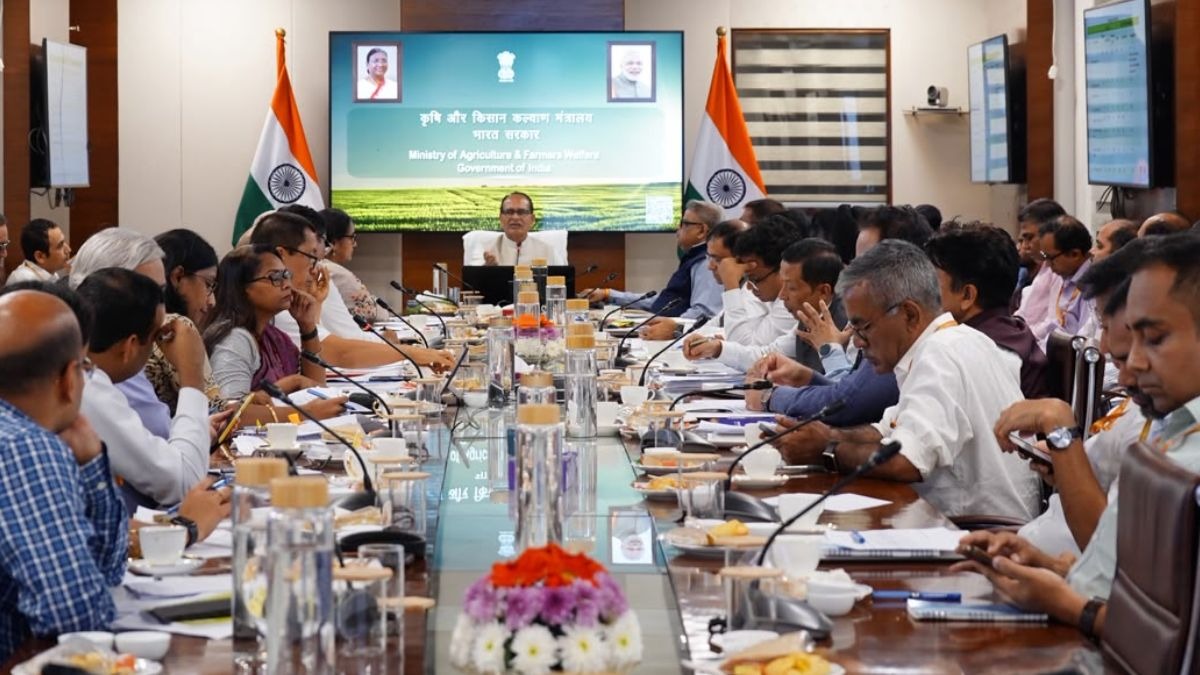 Shivraj agri dept review meeting