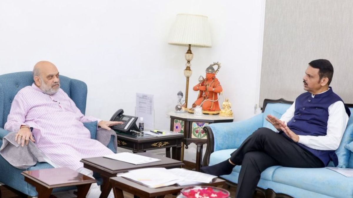cm Fadanvis meets amit shah over drought