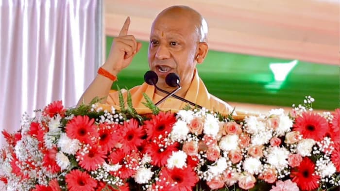 cm yogi मुख्यमंत्री योगी आदित्यनाथ