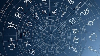 Astrology : अर्धकेंद्र योगामुळे 'या' राशीतील लोकांच्या आयुष्यात पडणार पैशाचा पाऊस Astrology : अर्धकेंद्र योगामुळे 'या' राशीतील लोकांच्या आयुष्यात पडणार पैशाचा पाऊस