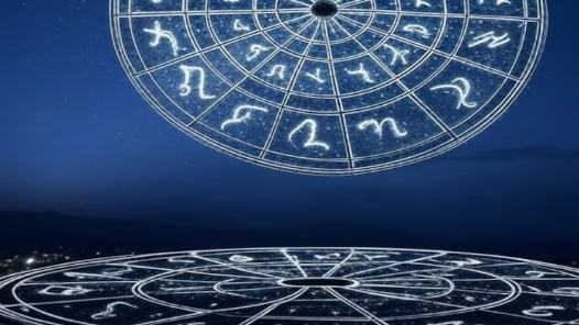 सूर्य आणि बुध ग्रहाच्या युतीमुळे बुधादित्य राजयोगाची झाली निर्मिती, काही राशीतील लोकांना मिळणार बक्कळ पैसा 