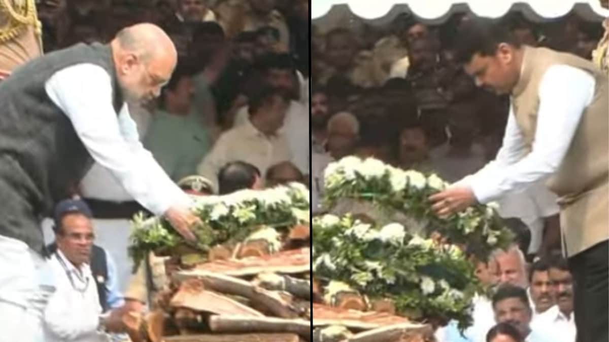 राज्यातील नेतेमंडळी उपस्थित राज्यातील नेतेमंडळी उपस्थित