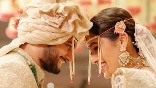 रेवतीच्या विवाहाचे 'हे' खास फोटो पाहिलेत का? रेवतीच्या विवाहाचे 'हे' खास फोटो पाहिलेत का?
