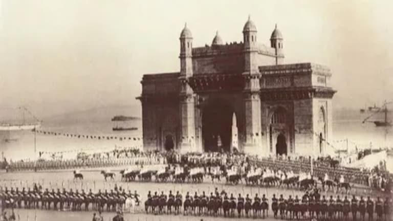 History of Mumbai : 'या' सात बेटांनी एकत्र येऊन मुंबईला दिला जन्म! असा आहे इतिहास! Mumbai Tak