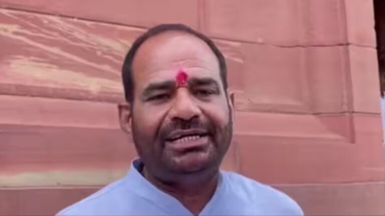 Lok sabha: पत्ता कट होताच, बिधुरींनी खंतच सांगितली, 'पक्षाबाहेरील लोकांसाठी पायघड्या अन्...' Ramesh Bidhuri