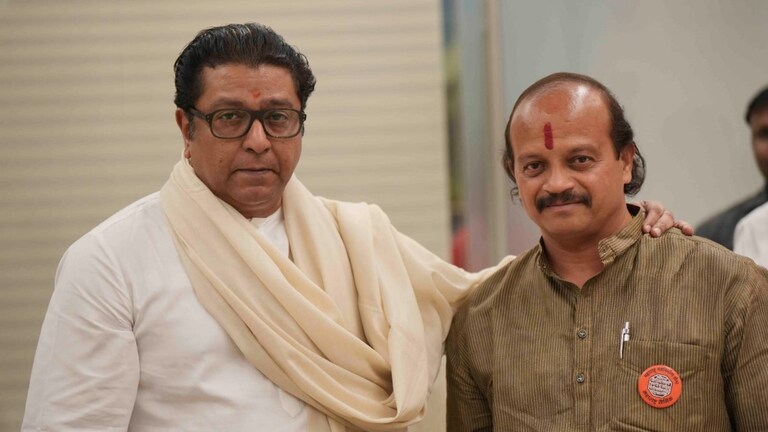 Exclusive: 'राज ठाकरेंना दोन निरोप पाठवले पण...', वसंत मोरेंनी सांगितलं मनसे सोडायचं खरं कारण! वसंत मोरेंनी सांगितलं मनसे सोडण्याचं कारण (फाइल फोटो)