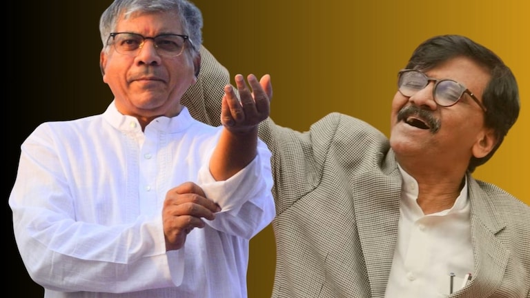 मोठी बातमी.. वंचितला MVA ने दिल्या 'एवढ्या' जागा, संजय राऊतांनी केली थेट घोषणा मविआला 4 जागा देणार महाविकास आघाडी