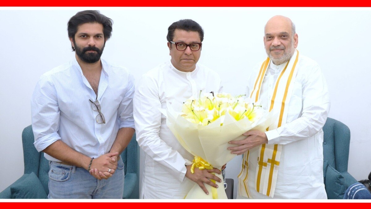 राज ठाकरे यांनी अमित शाह यांच्यासोबत चर्चा केली.