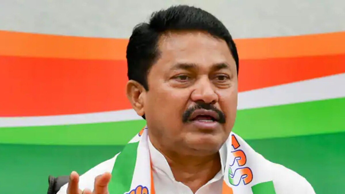 काँग्रेसच्या माजी आमदाराने पक्षाची साथ सोडली आहे. 