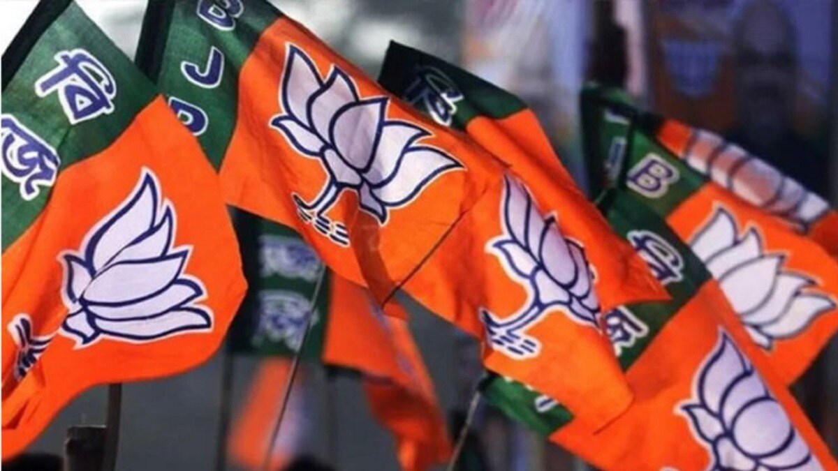 अमरावती लोकसभा मतदारसंघातून भाजपने नवनीत राणांना दिली उमेदवारी