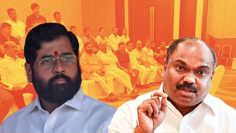 Lok Sabha Election 2024 : ''शिंदेंनी शपथ घेतलीये 13 खासदारांना...'', ठाकरेंच्या नेत्याचं 'त्या' मुद्द्यावर बोट कुठे गेला स्वाभिमान? कुठे गेले बाळासाहेबांचे विचार?